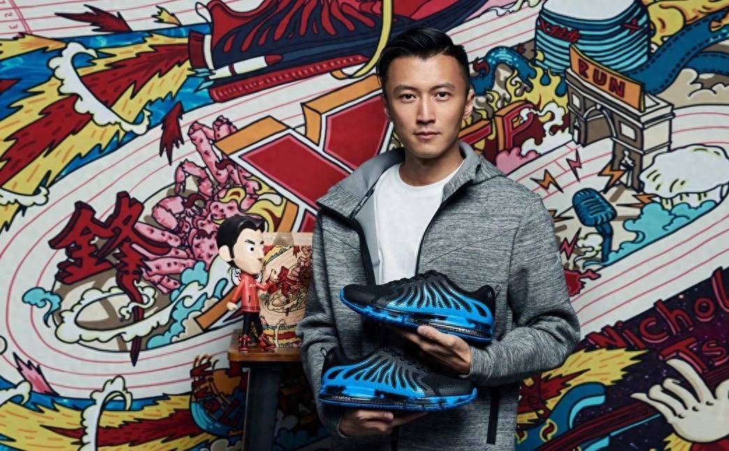 神坛的4款国货运动鞋你买过那些？球盟会最新曾被吹上天如今却跌落(图14)
