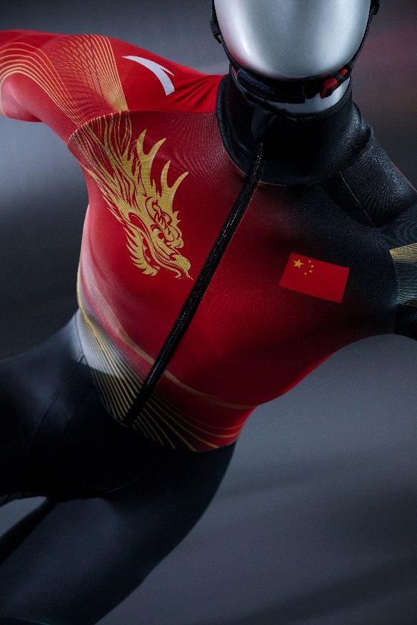 哨发布安踏开卷米兰周期年度“夯”级冰雪装备压(图15)